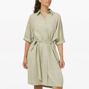LULULEMON NWT Perfectly Poised Dress Gray Women’s Size 8 Belted Collared
